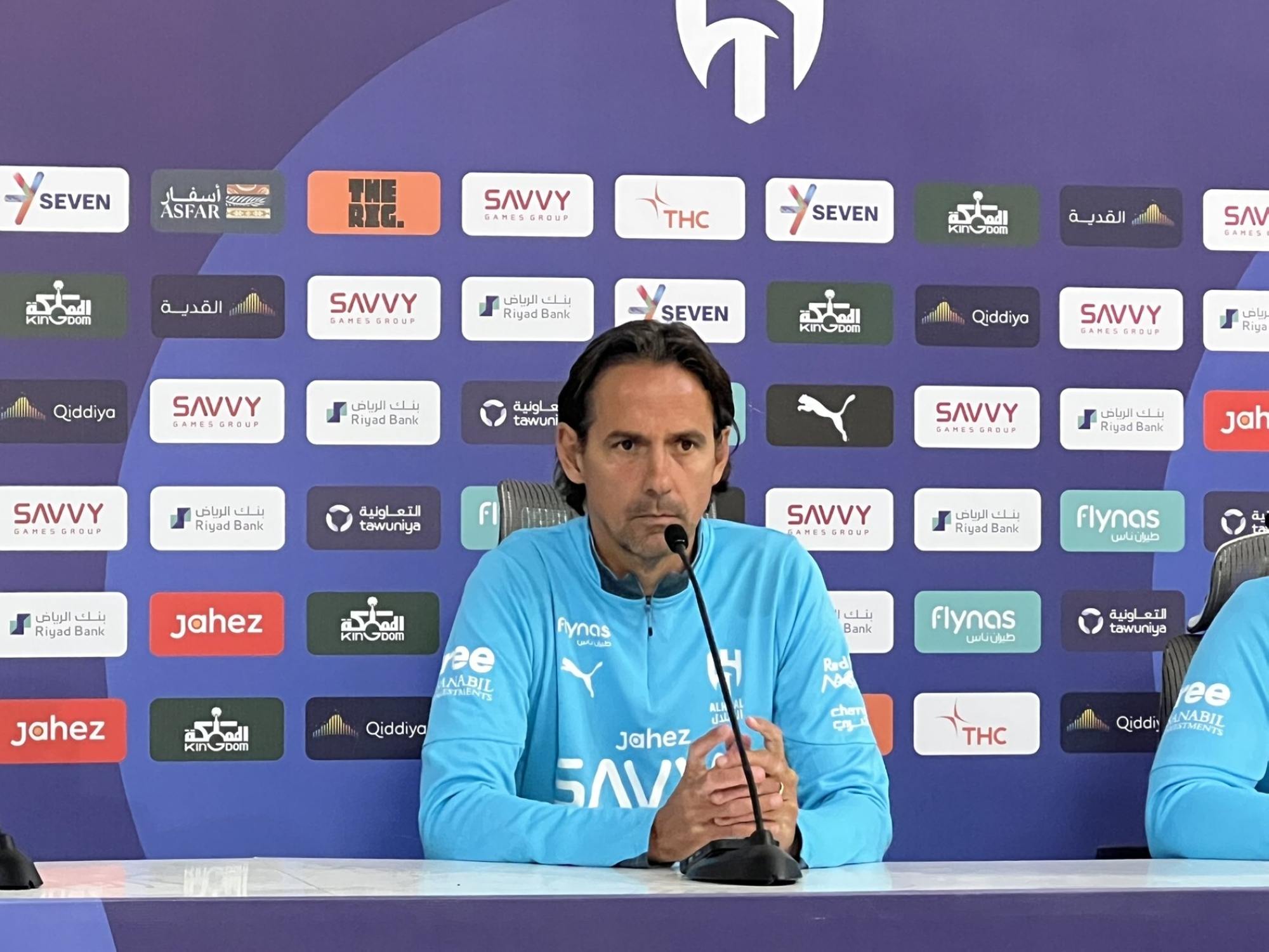 إنزاغي يحدد موقف بنزيما من مواجهة النجمة ويعلن غياب ثلاثي الهلال