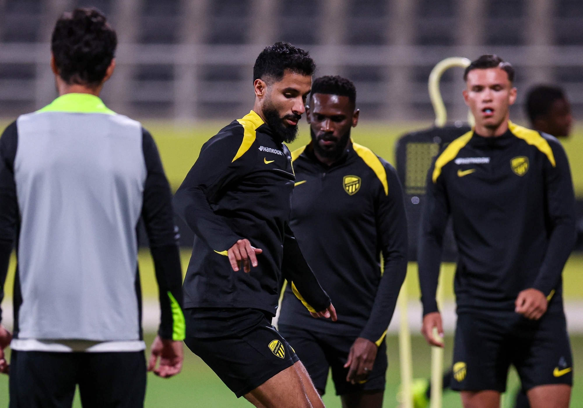 الاتحاد يجهز الشهري لمواجهة الرياض