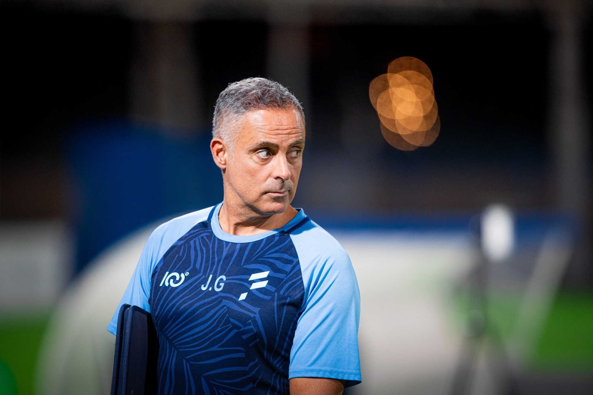 قوميز: لن ندافع أمام الهلال