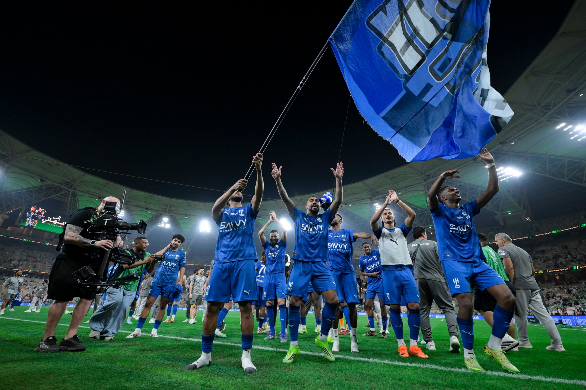 معركة الكأس: الهلال يبحث عن اللقب الـ12.. والخلود يطارد المجد الأول