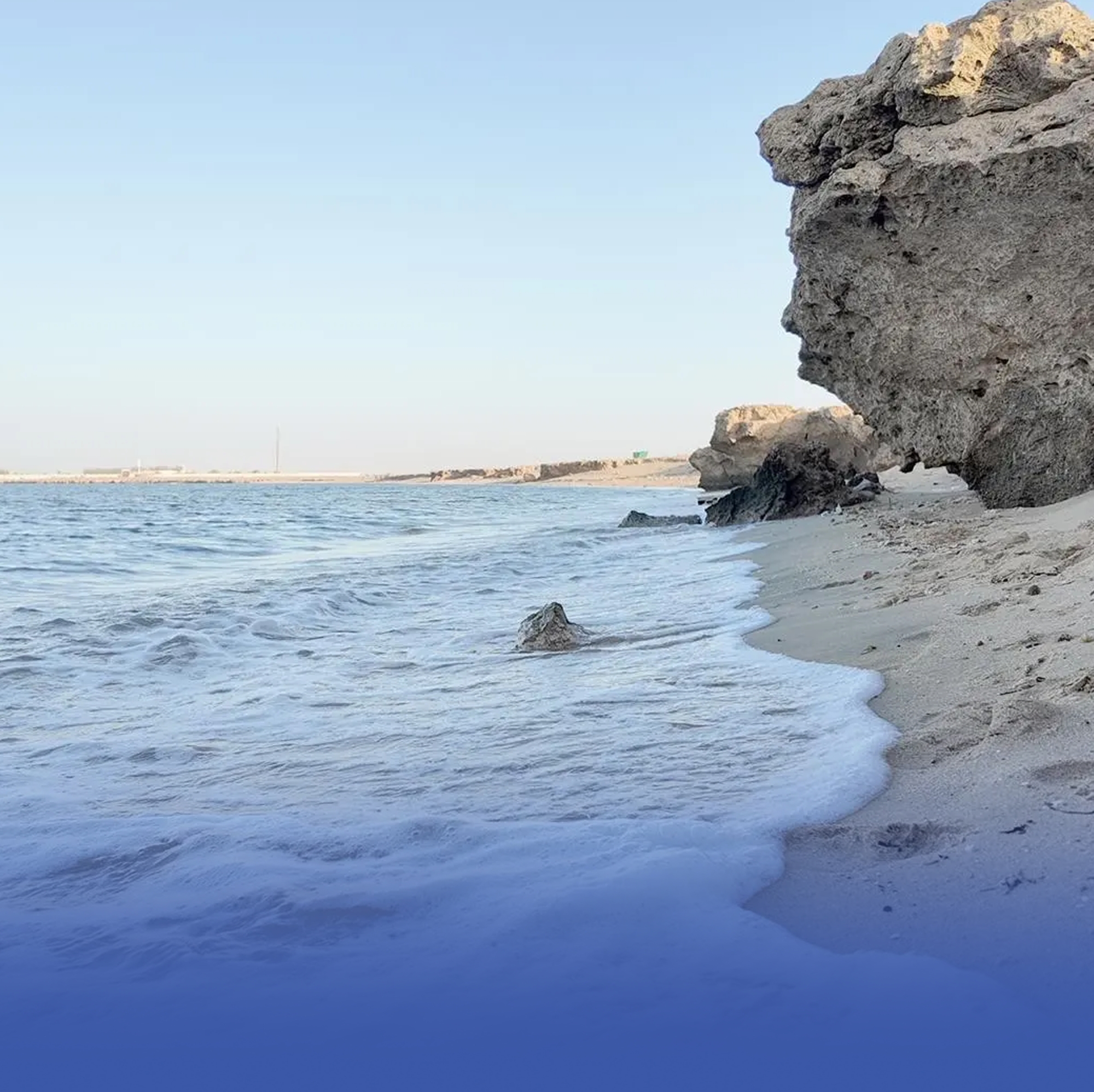 "شاطئ الشعيبة".. تاريخ محفوظ في أعماق البحر