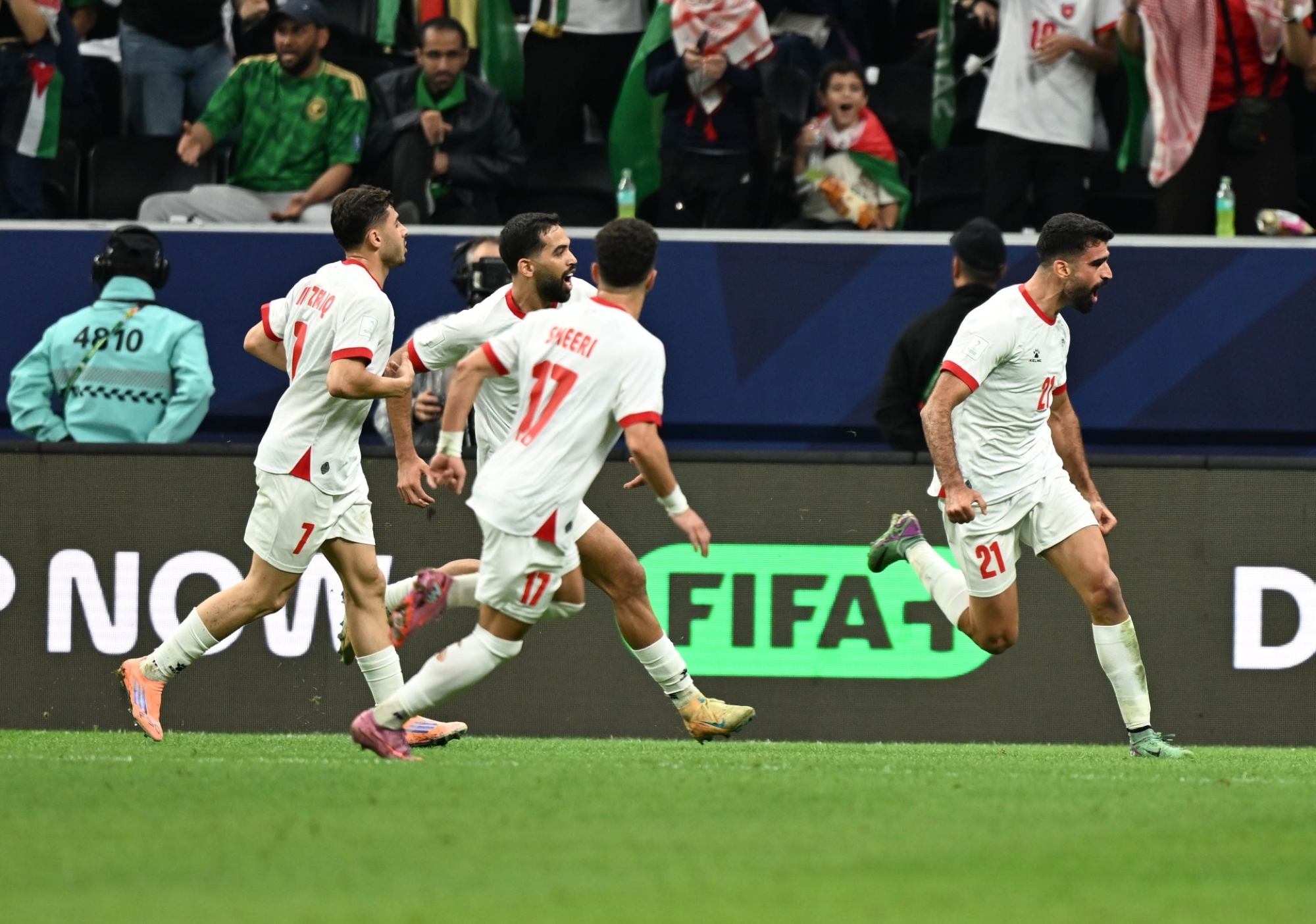الأردن يحلم بالسير على خطى المغرب بكأس العالم