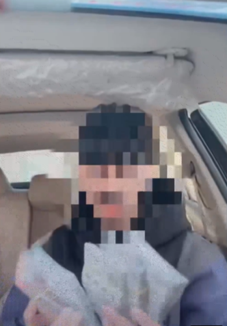 القبض على شخص لعرضه مبالغ مالية وادعاء أنها مفقودة بالجوف