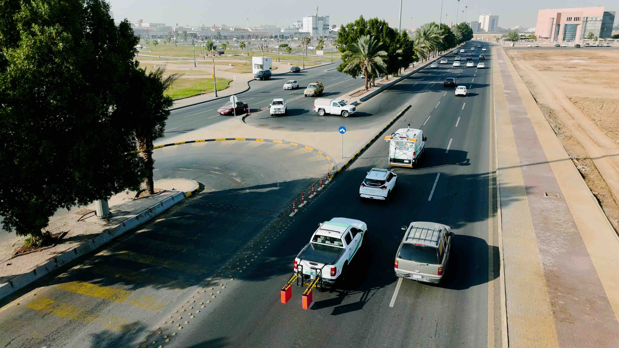 22 معدة ذكية تقيّم حالة الطرق في تبوك