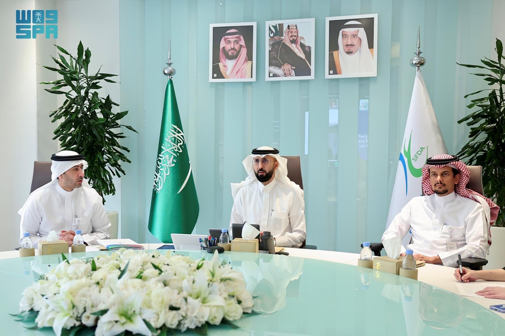 "الغذاء والدواء" و"موانئ" تبحثان تعزيز مرونة سلاسل الإمداد