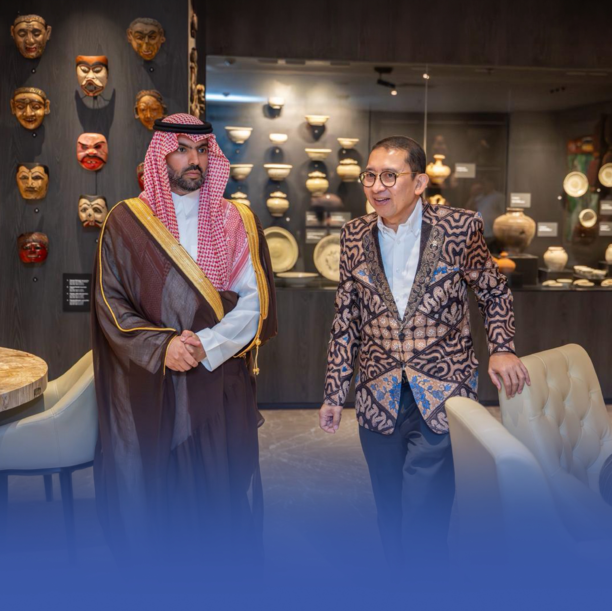 وزير الثقافة يزور أكبر متاحف إندونيسيا