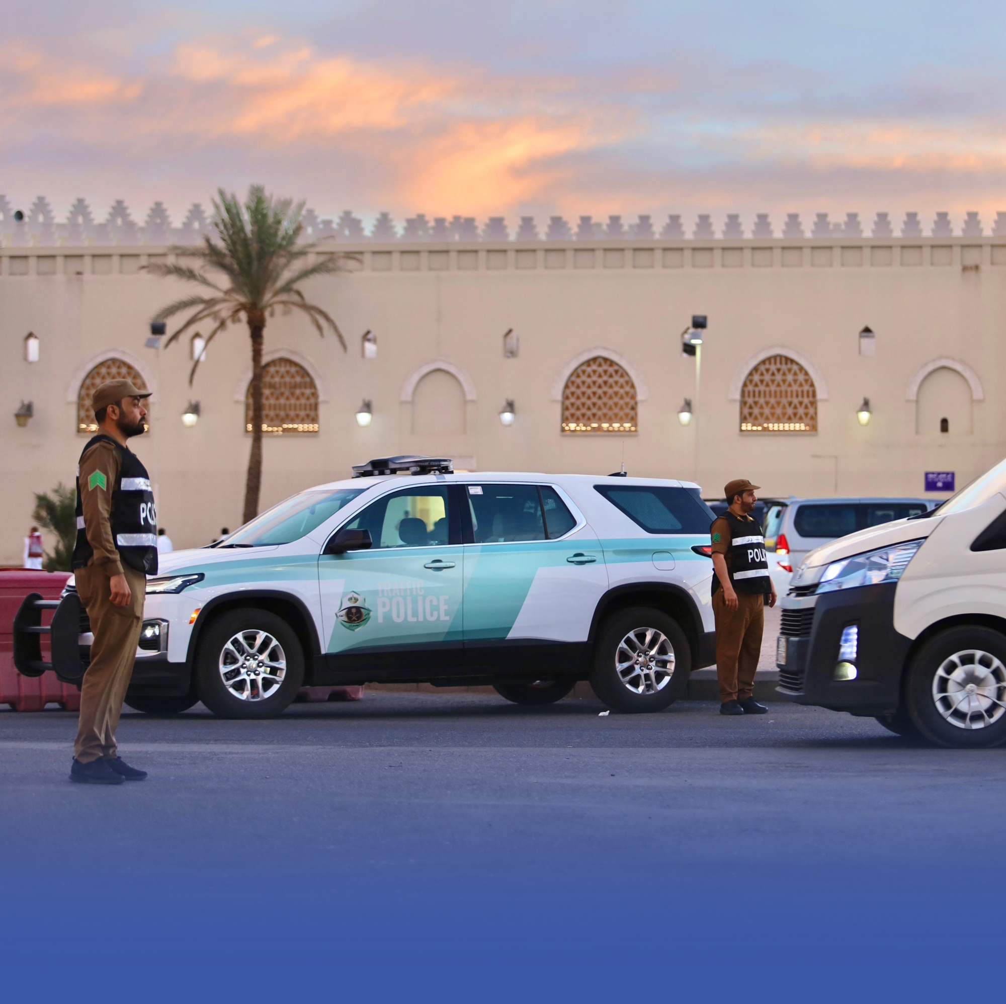 900 ريال غرامة قيادة مركبة متوفَّى دون تفويض