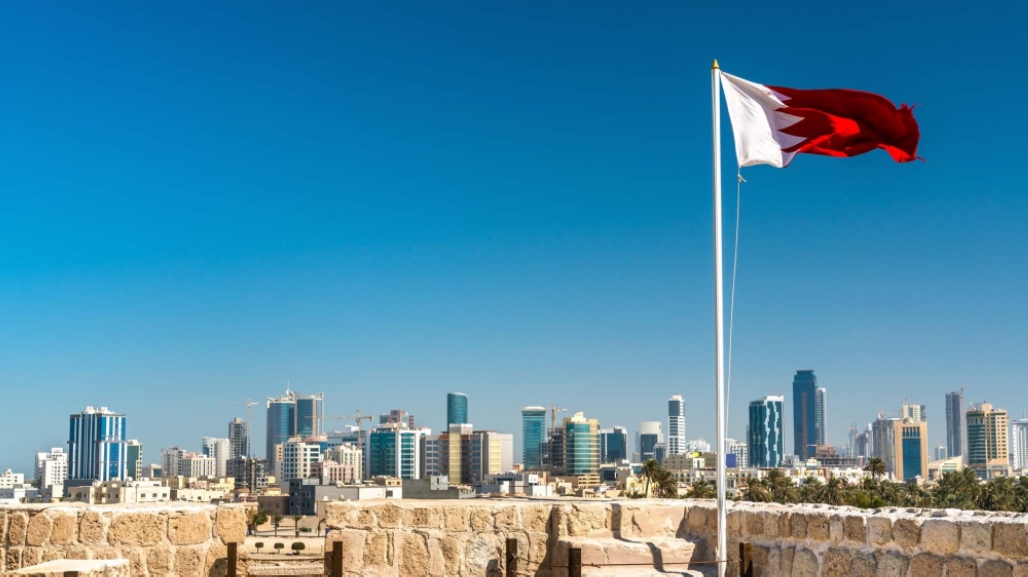 البحرين.. المؤبد لـ5 أشخاص بتهمة التخابر مع إيران