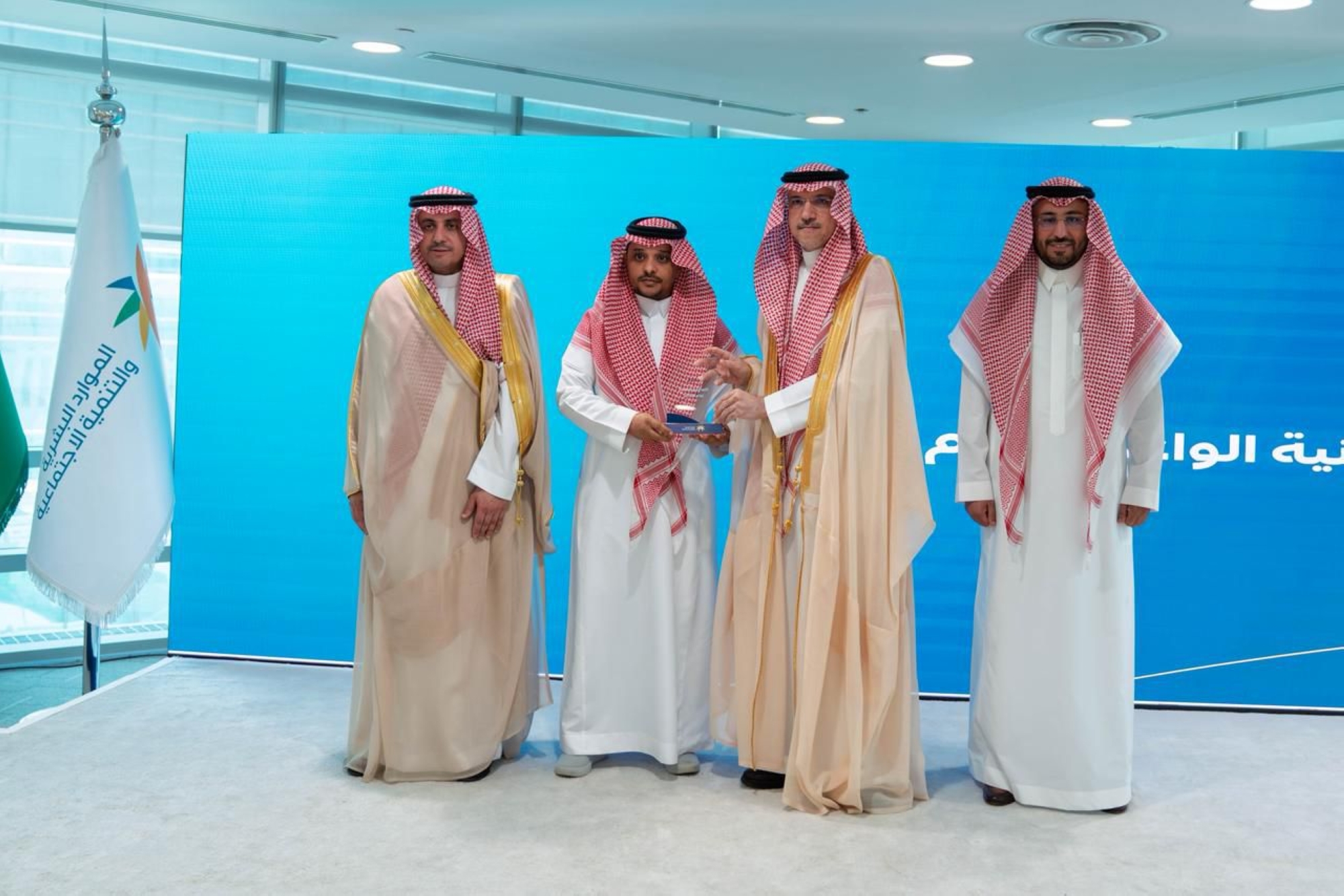 تعاونية البن بجازان تفوز بجائزة “التعاونية الواعدة” لعام 2025