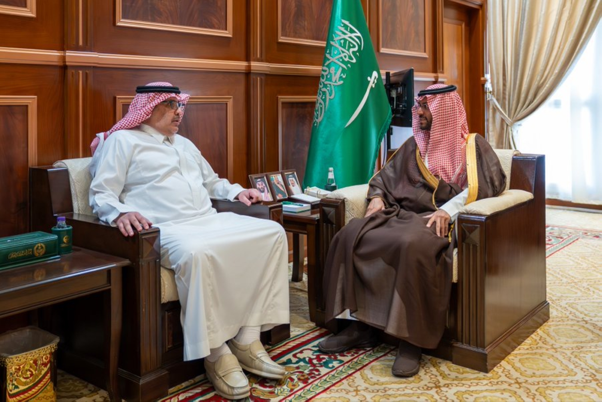نائب أمير حائل يستقبل رئيس نادي الجبلين