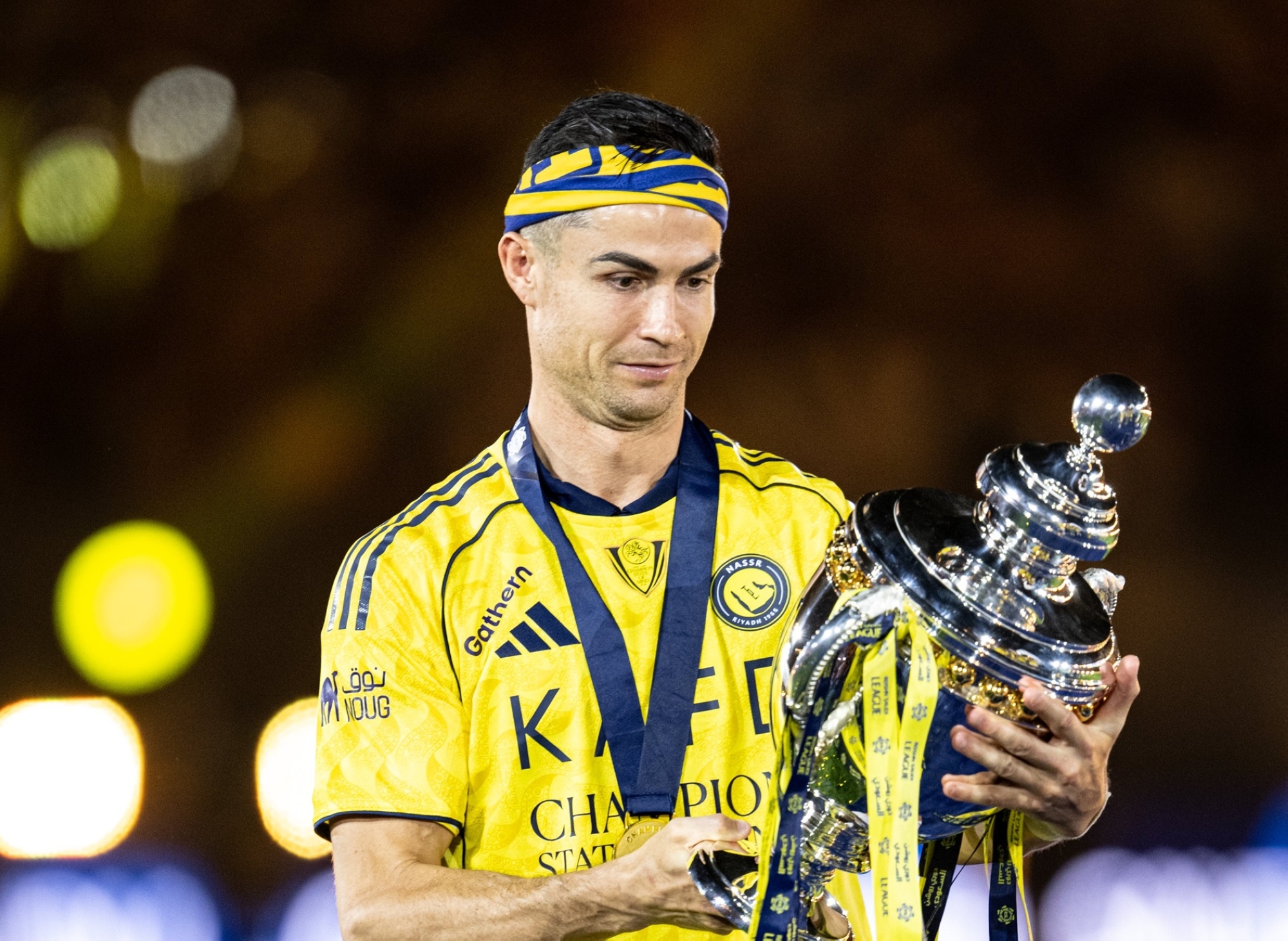 الصحف العالمية تبرز تتويج رونالدو مع النصر بلقب "روشن"