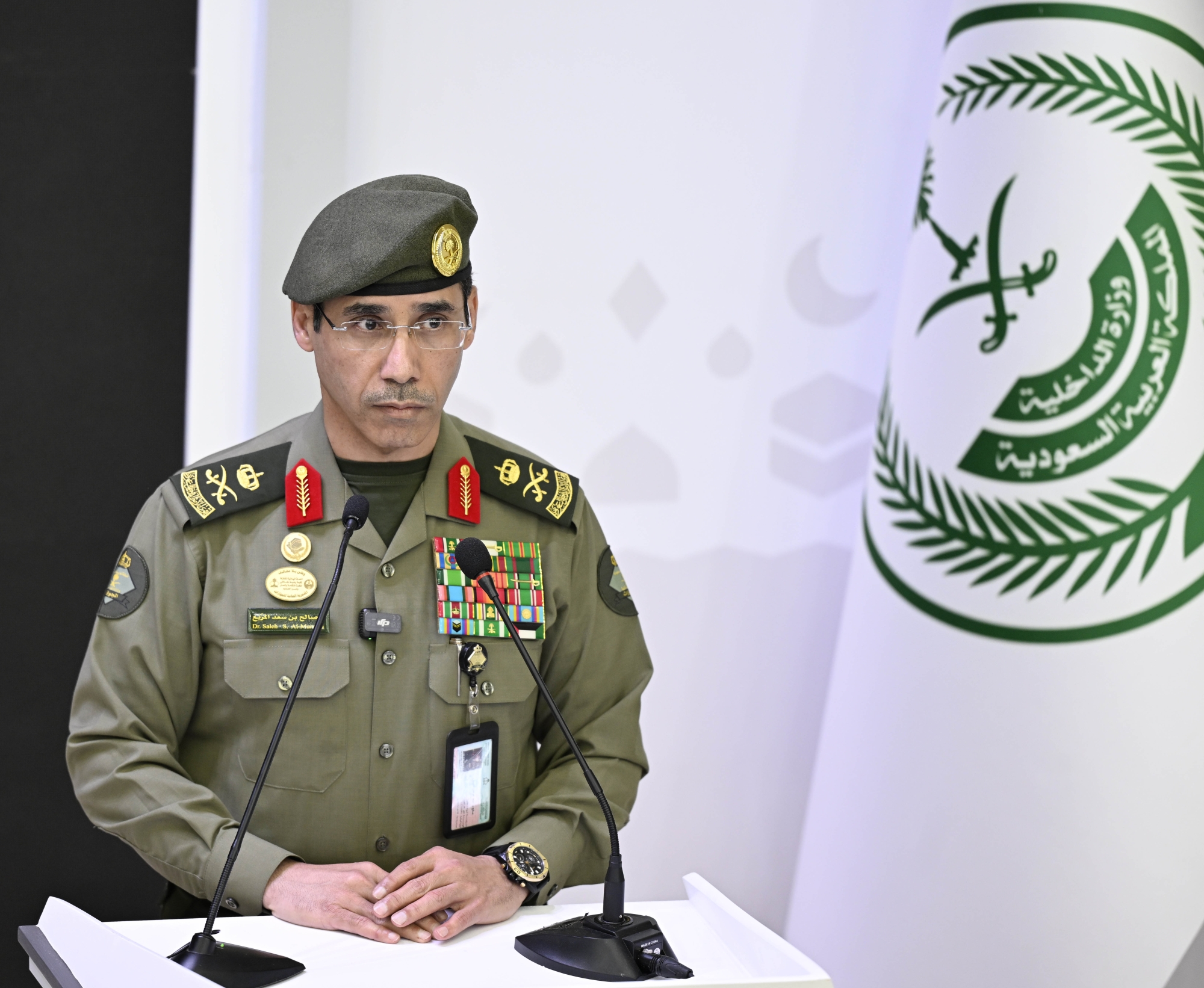 الجوازات: وصول أكثر من 1.5 مليون حاج من الخارج