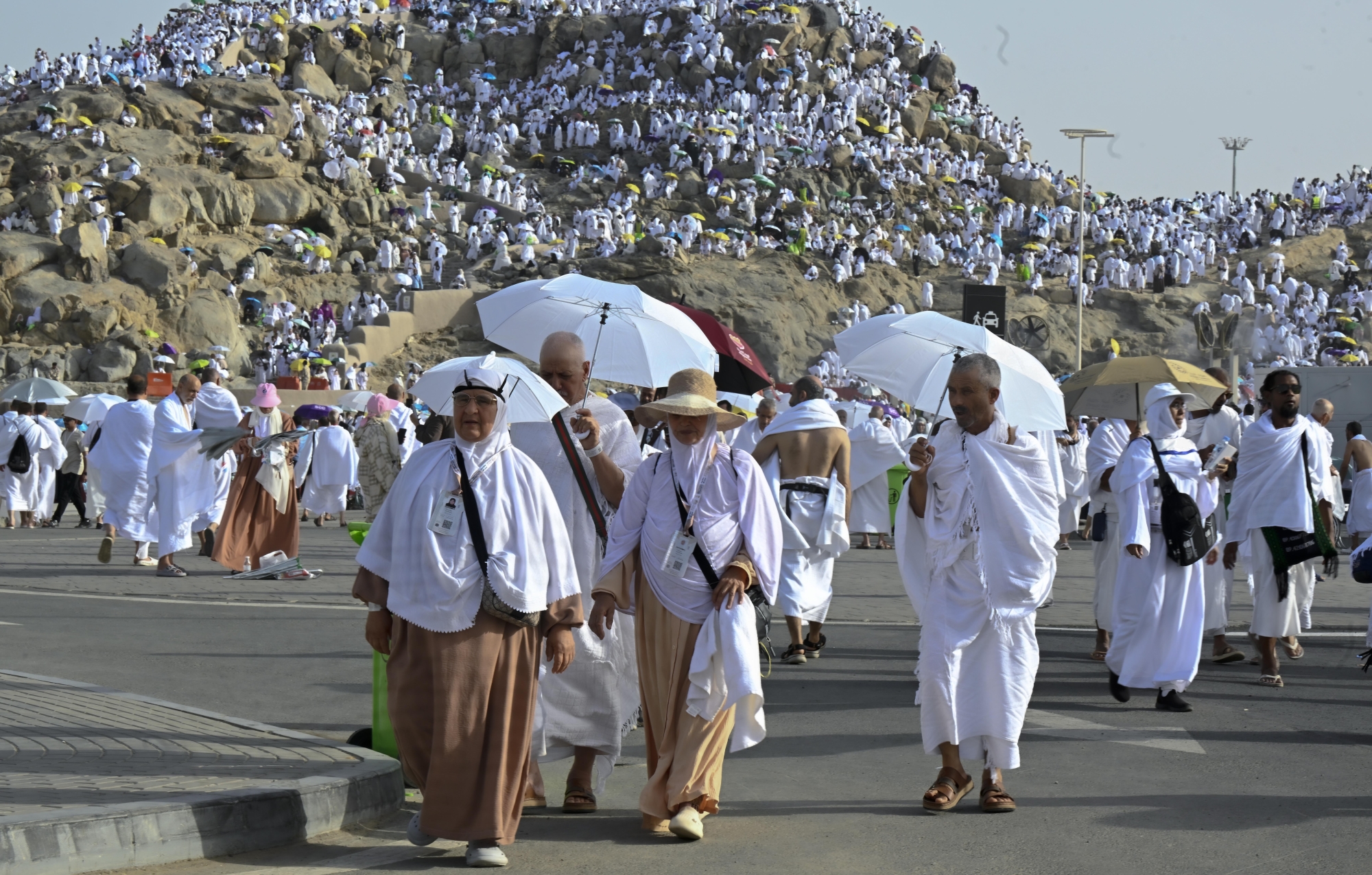 "الصحة" توضح طرق التعامل مع الإجهاد الحراري للحجاج