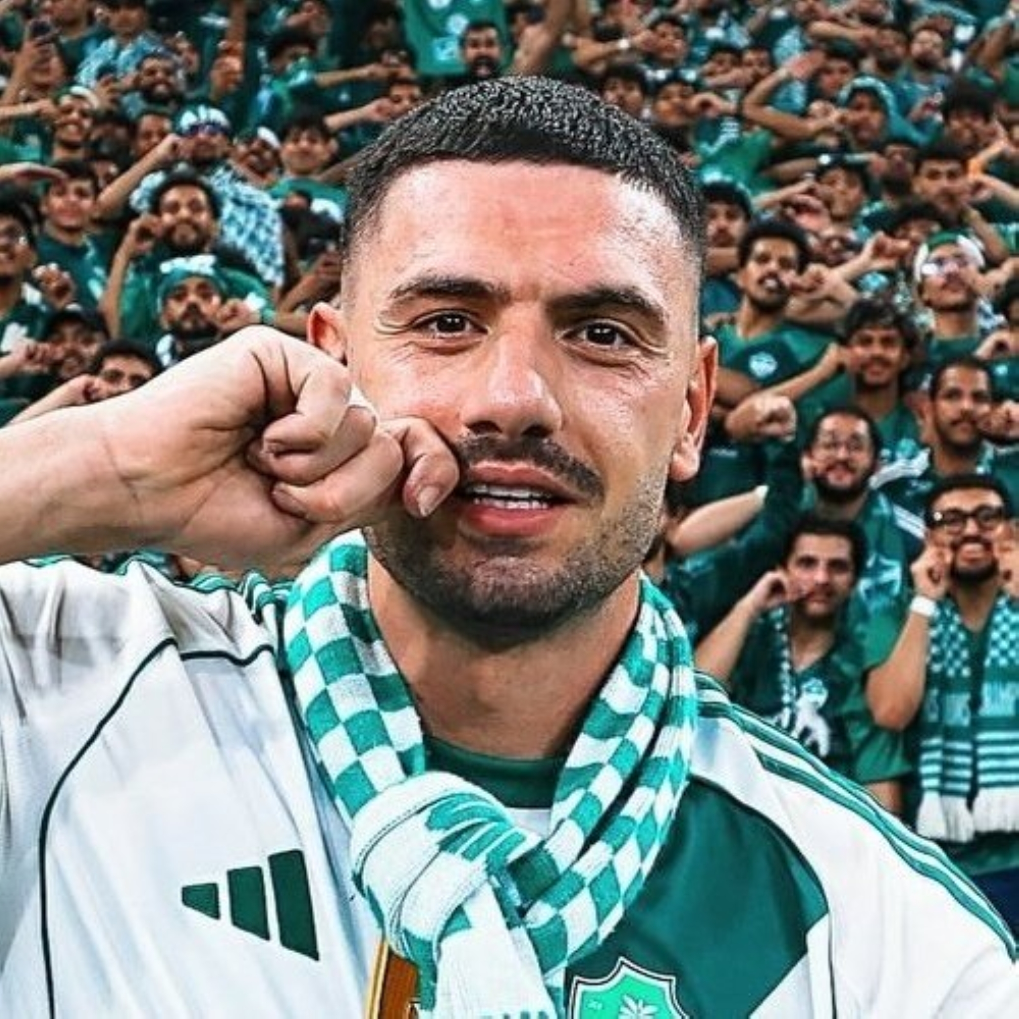 ديميرال يضحّي بـ 5 ملايين يورو للعودة لتركيا