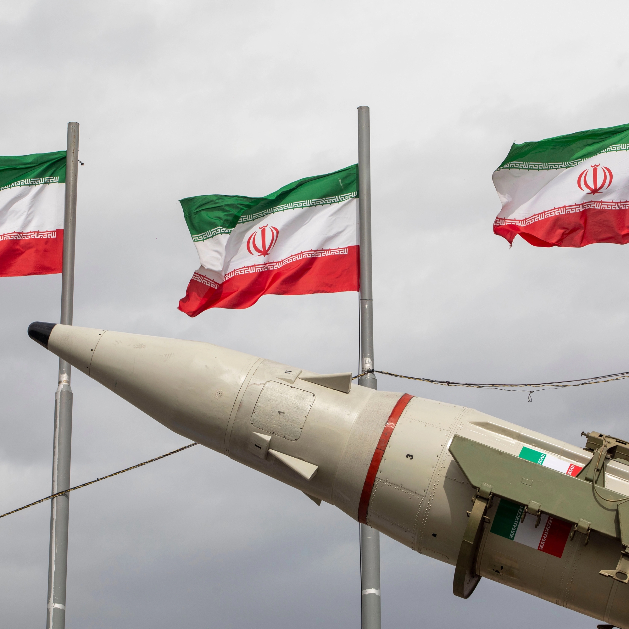 إيران وإسرائيل توقفان تبادل الهجمات بعد تدخُّل ترامب