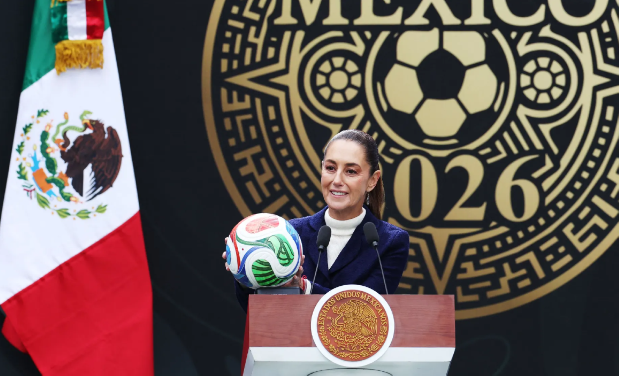 رئيسة المكسيك تتعهد بإقامة افتتاح كأس العالم 2026 في أجواء آمنة