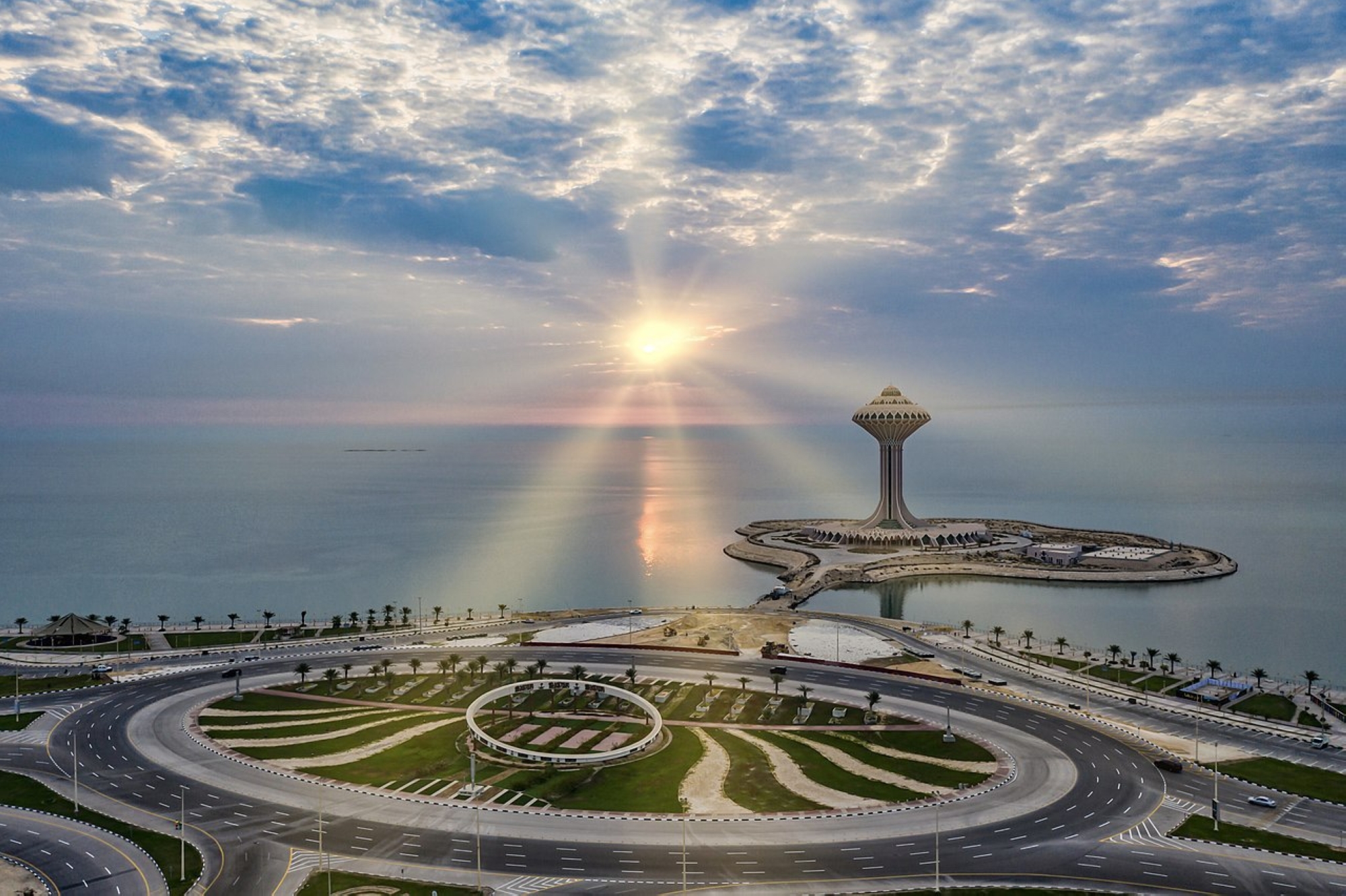 ارتفاع الحرارة بالرياض والشرقية.. ورياح في عدة مناطق