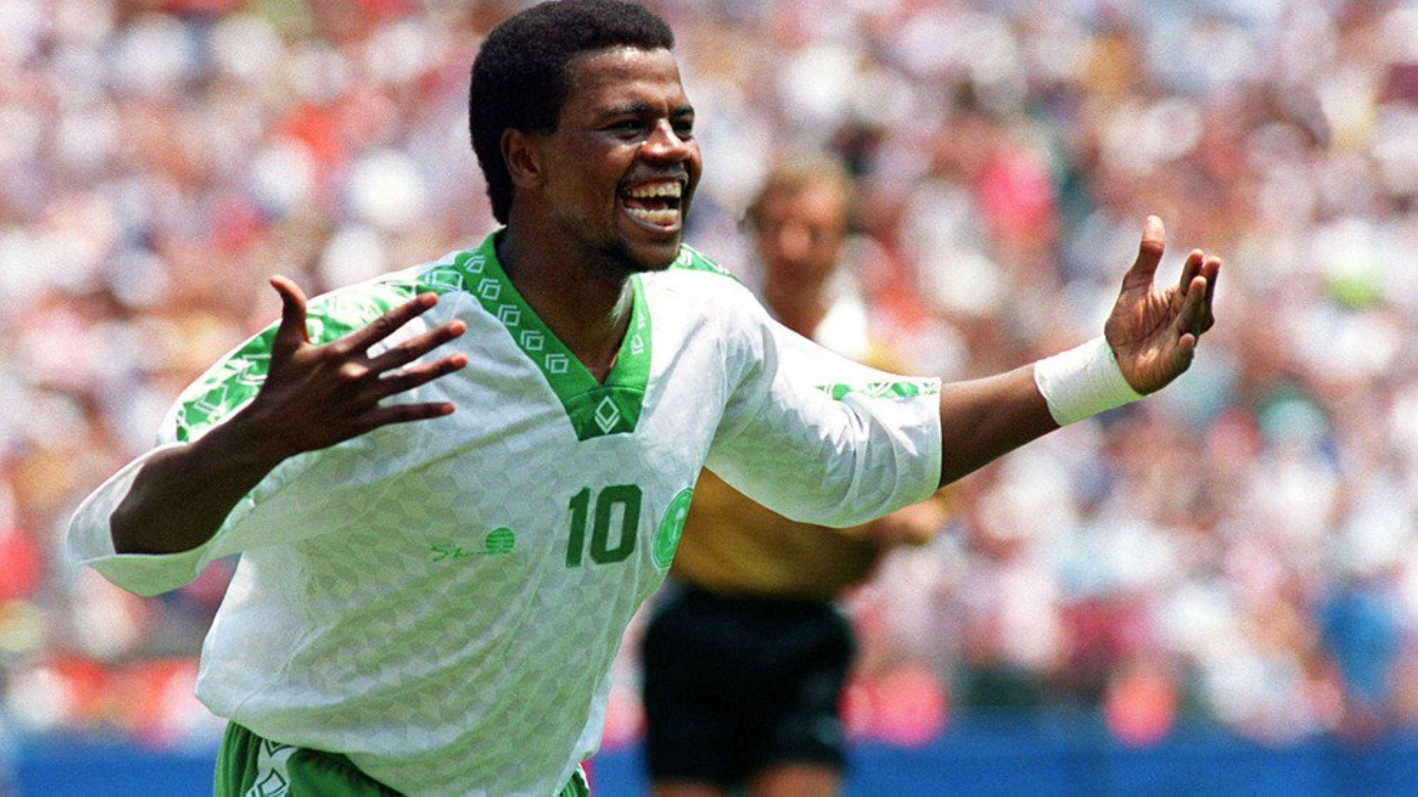 فلاش باك.. هدف سعيد العويران الذي أبهر العالم في مونديال 1994