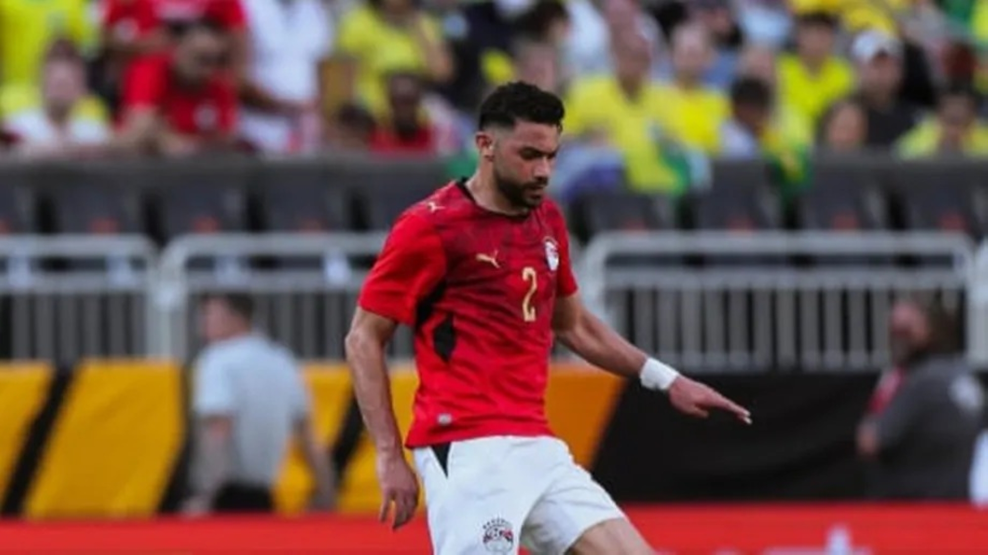 مدافع مصر: نسعى لحصد أول 3 نقاط بالمونديال أمام بلجيكا