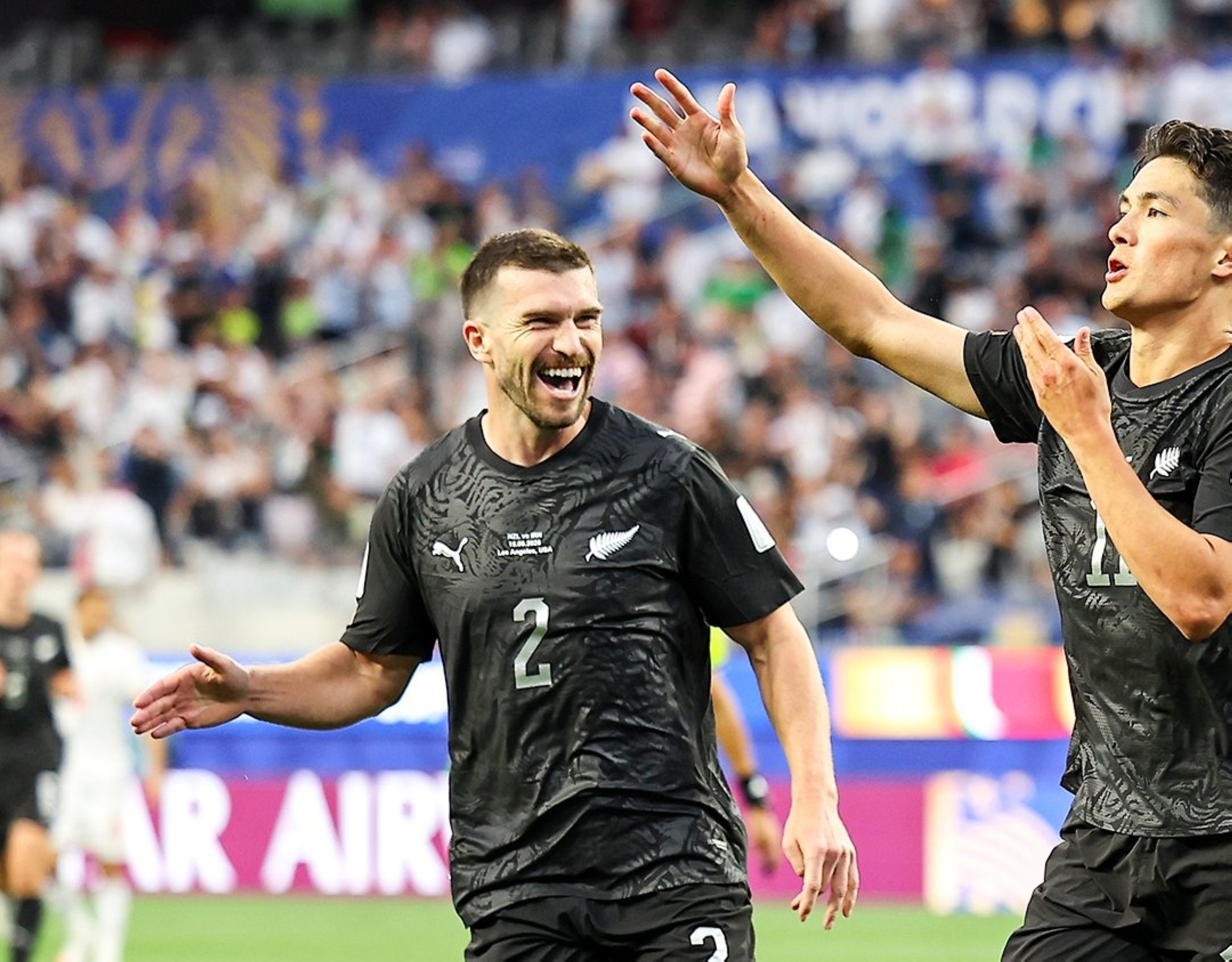 باين مدافع نيوزيلندا يوقع لأوليمبيا بعد ضجة كأس العالم