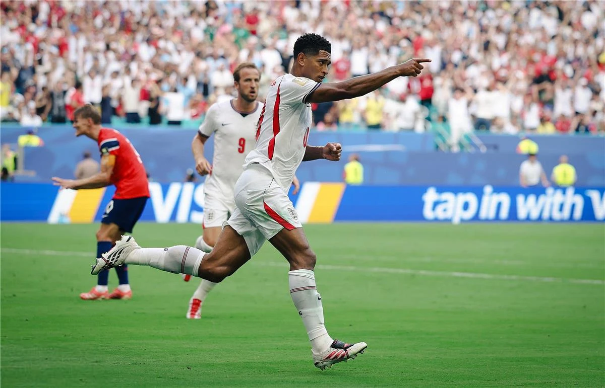 إنجلترا والأرجنتين.. صدام تاريخي على بطاقة نهائي كأس العالم