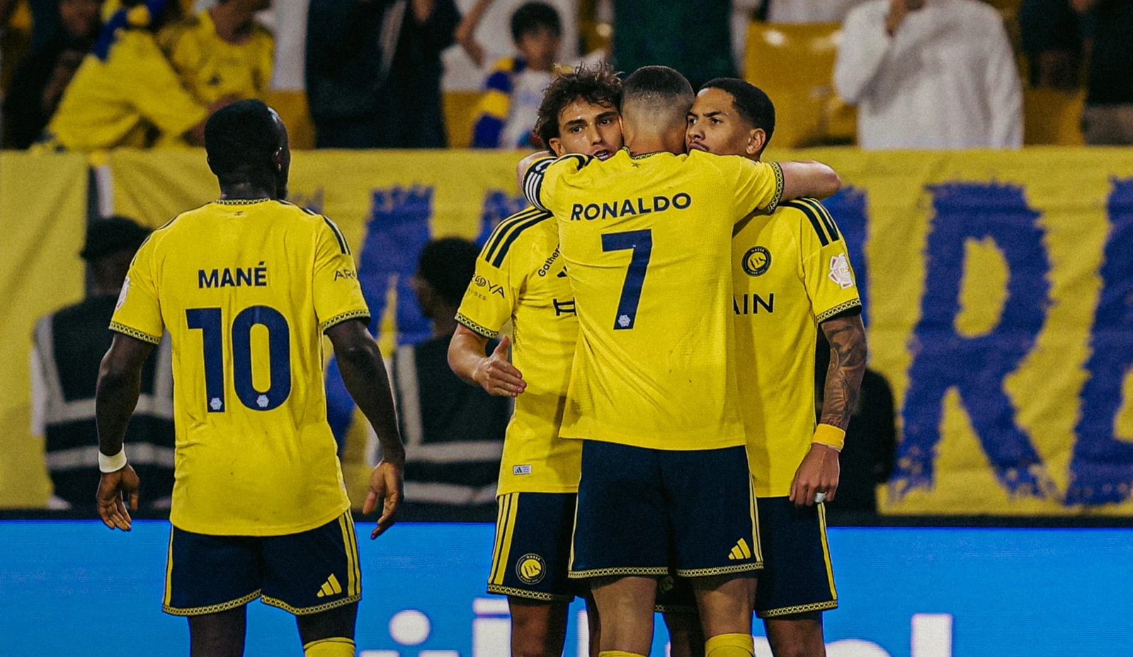 ثلاثي النصر خارج الحسابات أمام الفيصلي في دوري روشن السعودي 