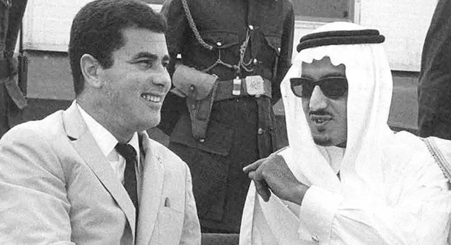 الأمير الشاعر خالد الفيصل.. صاحب الفكرة التي جمعت أبناء الخليج