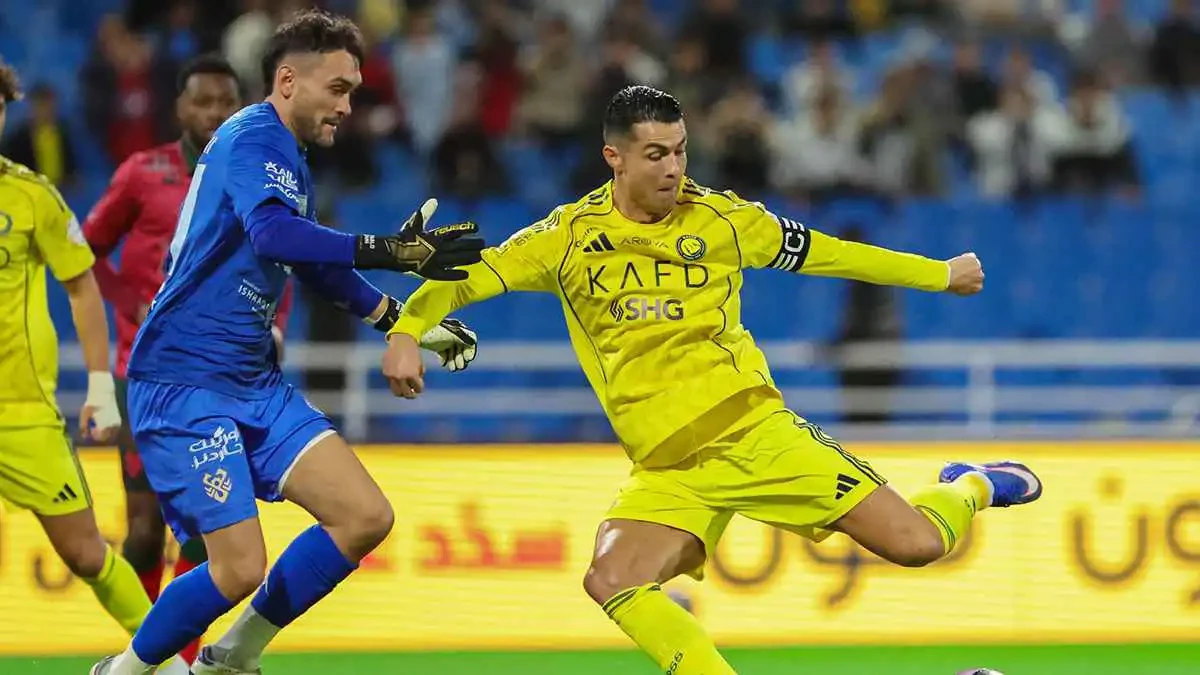 الطريس حكمًا لمباراة النصر والخلود في دوري روشن 