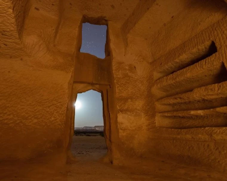 تسجيل أكثر من ألف موقع أثري جديد