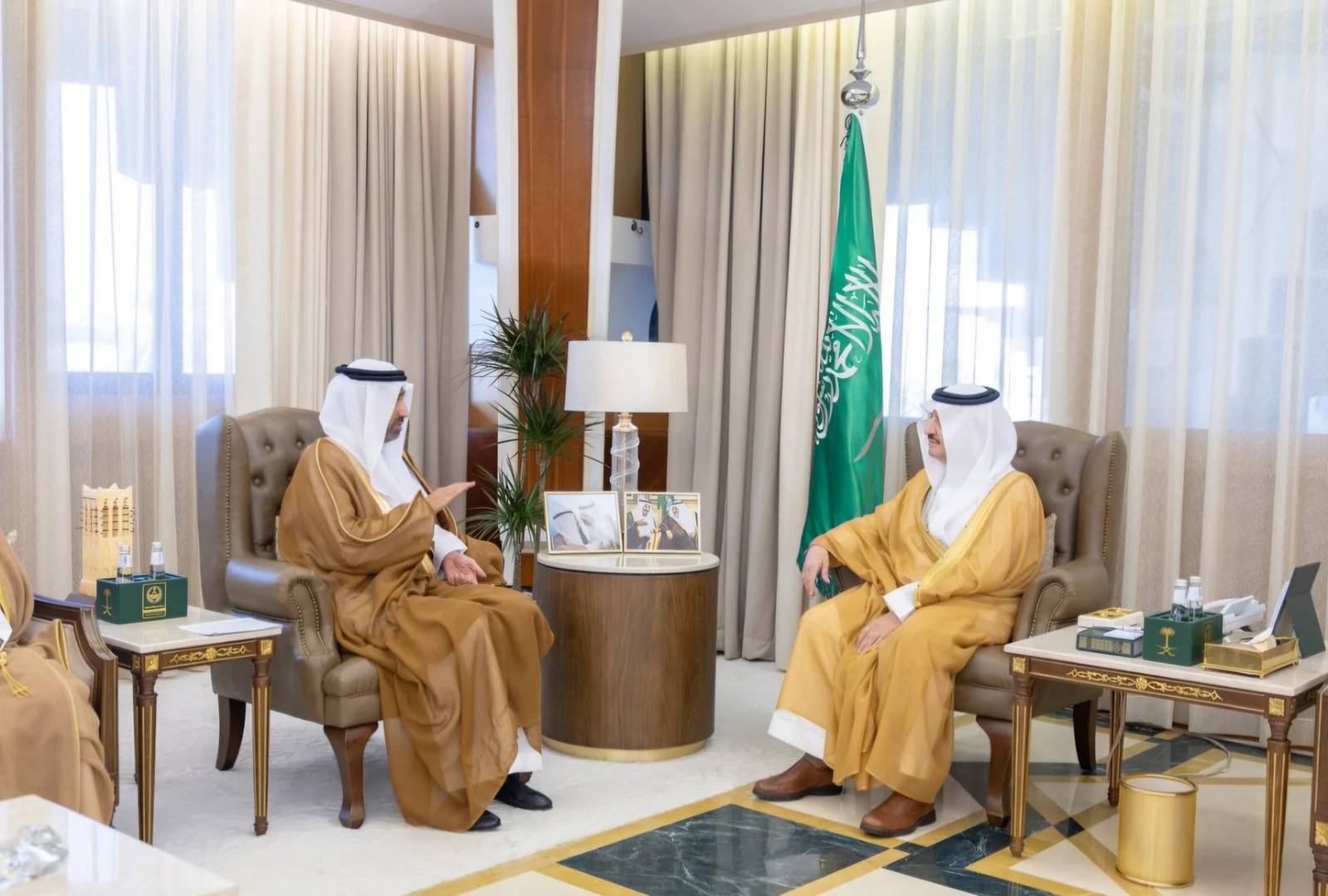 "الموارد البشرية" تُبرم 20 اتفاقية لتطوير الخدمات بالشرقية