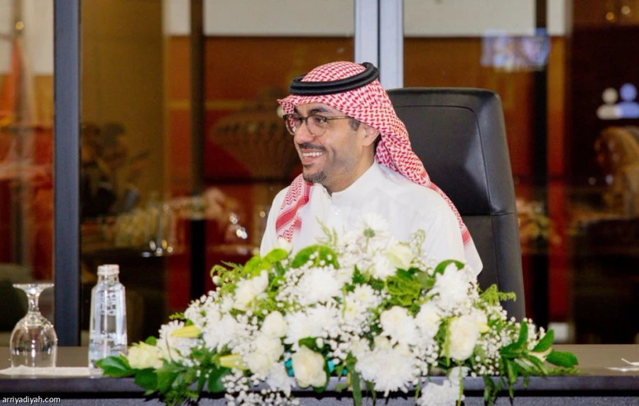 رسميًا.. الرزيزاء يعلن ترشحه لرئاسة الاتحاد السعودي لكرة القدم