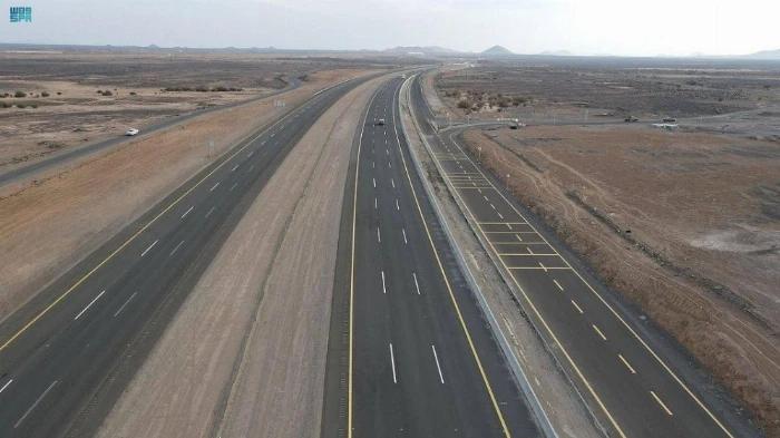 مساران حيويان لربط الرياض بالباحة لتعزيز السياحة