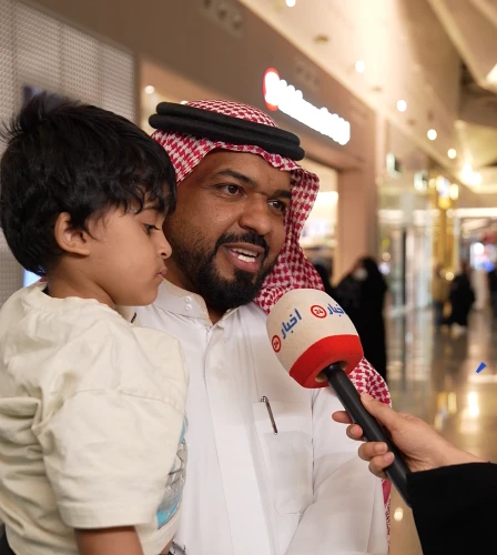 "الجوالات والأجهزة اللوحية"..  التحدي السنوي للأسر مع عودة الدراسة