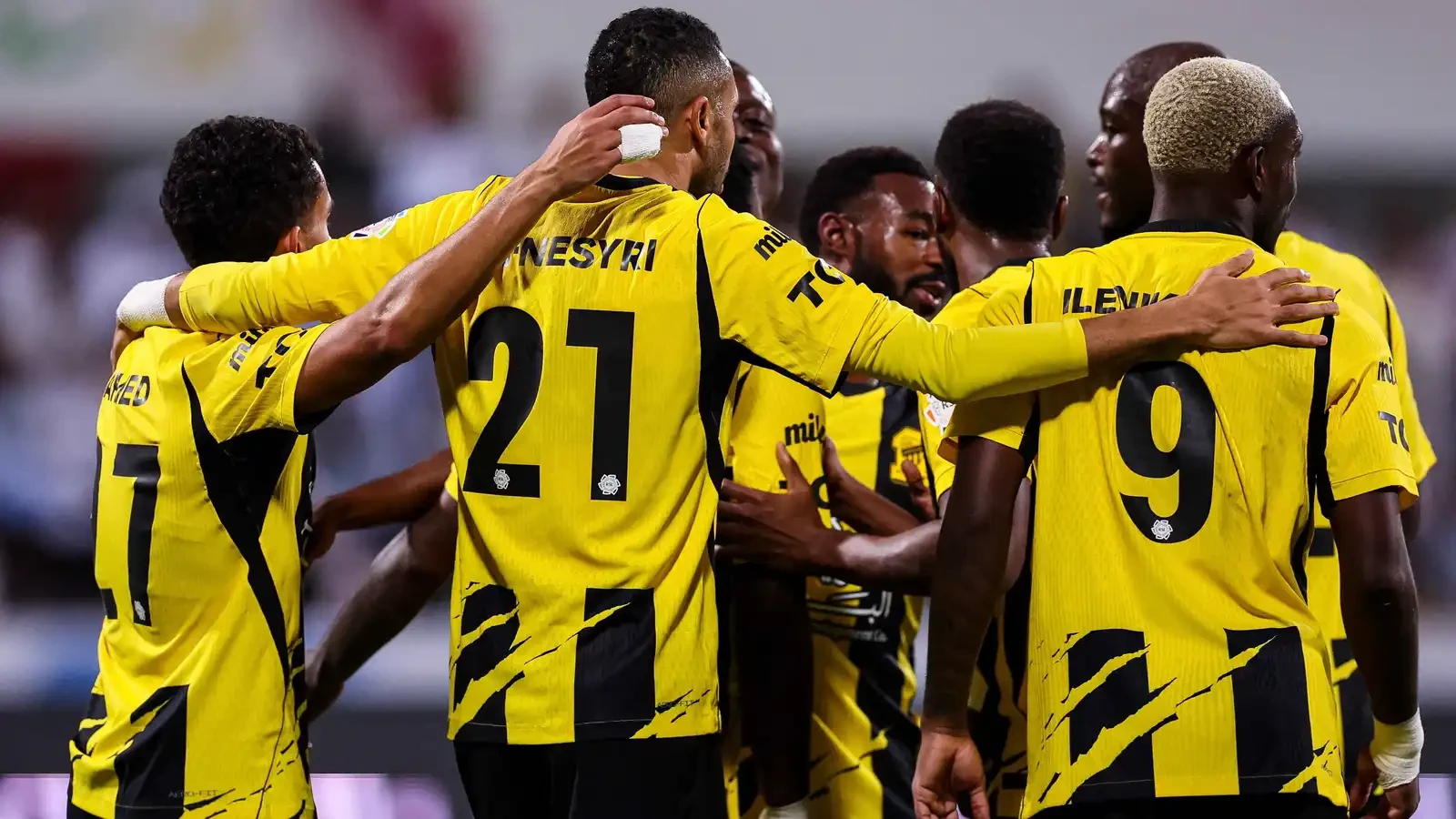  رابطة المحترفين تعدل توقيت لقاء أبها والاتحاد 