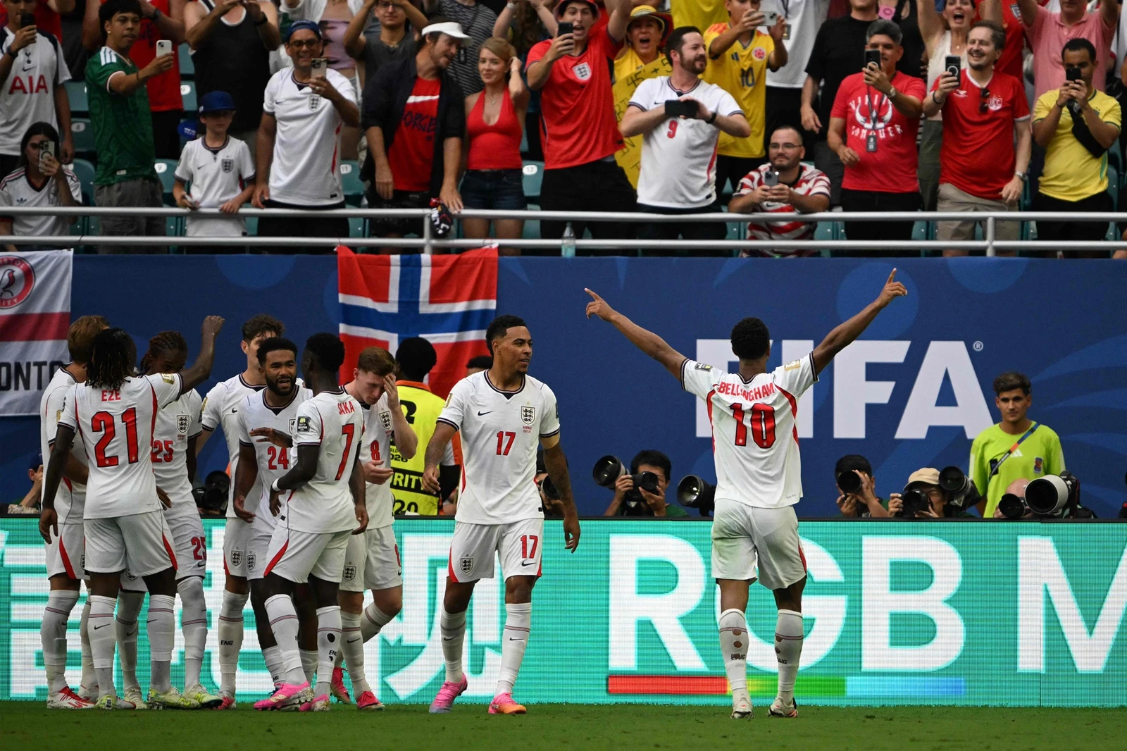 بيلينغهام يقود إنجلترا لنصف نهائي كأس العالم 2026 على حساب النرويج 