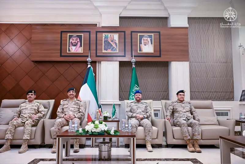 مباحثات سعودية كويتية لتعزيز التعاون الدفاعي والعسكري