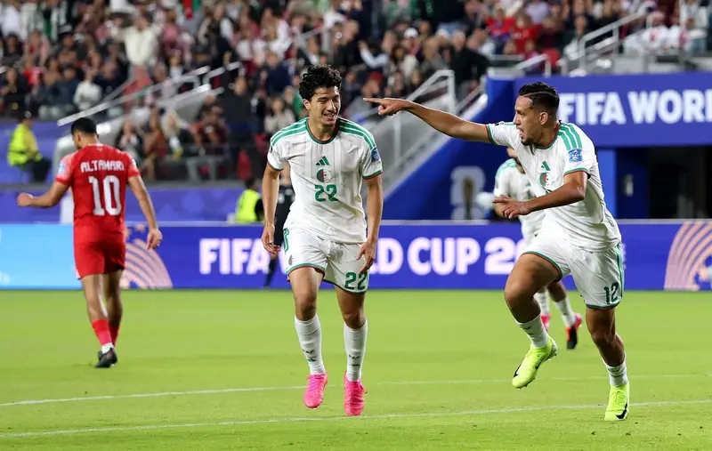 الجزائر تكسر عقدة عرب إفريقيا أمام عرب آسيا في المونديال