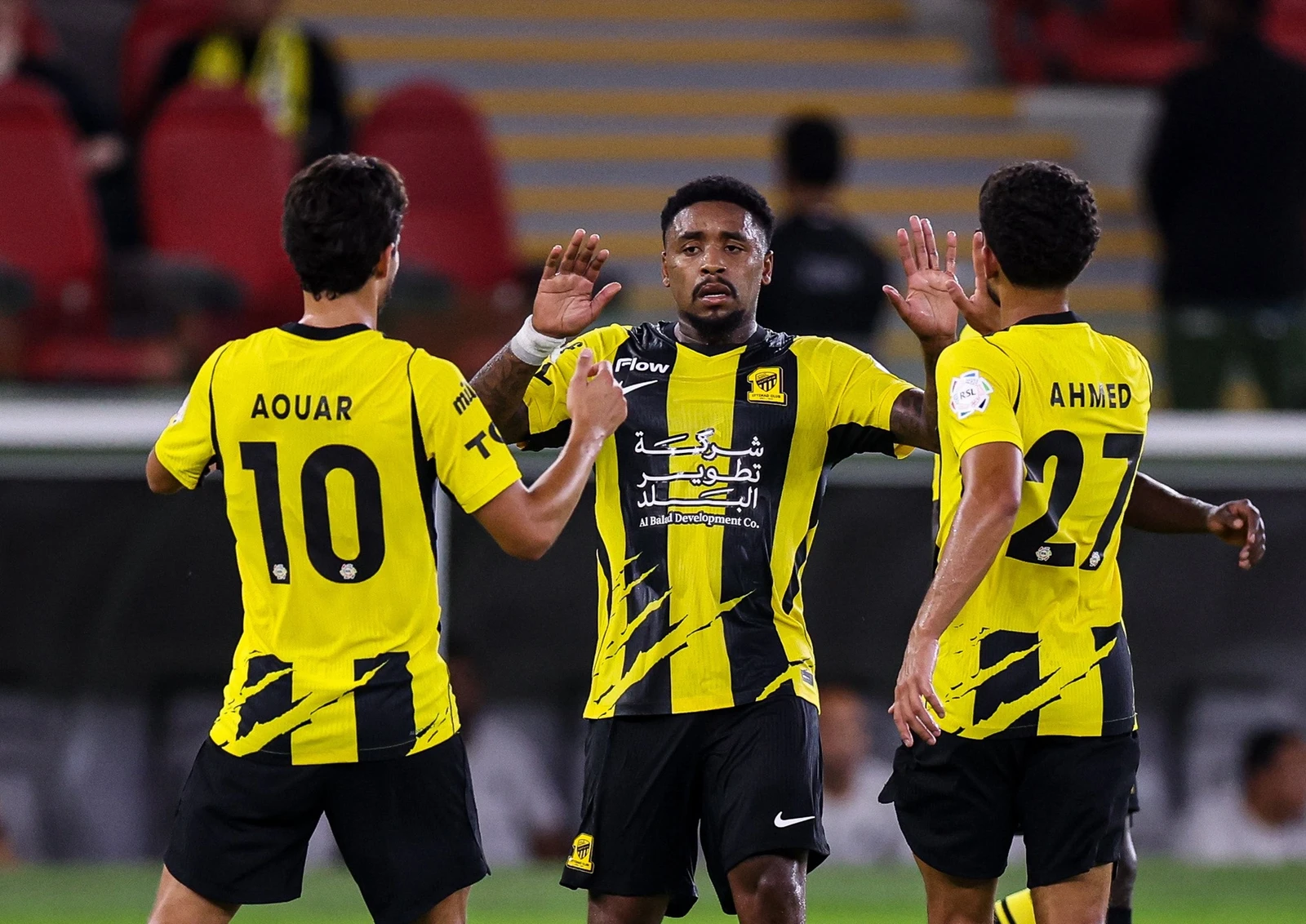 بثلاثية بيرجوين.. الاتحاد يتغلب على الحزم 