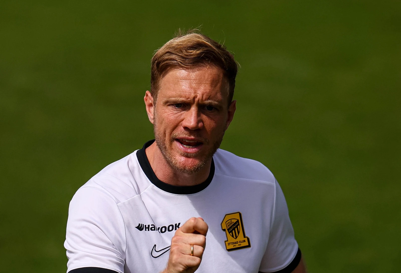 فيسينغ يوجه رسالة لجماهير الاتحاد