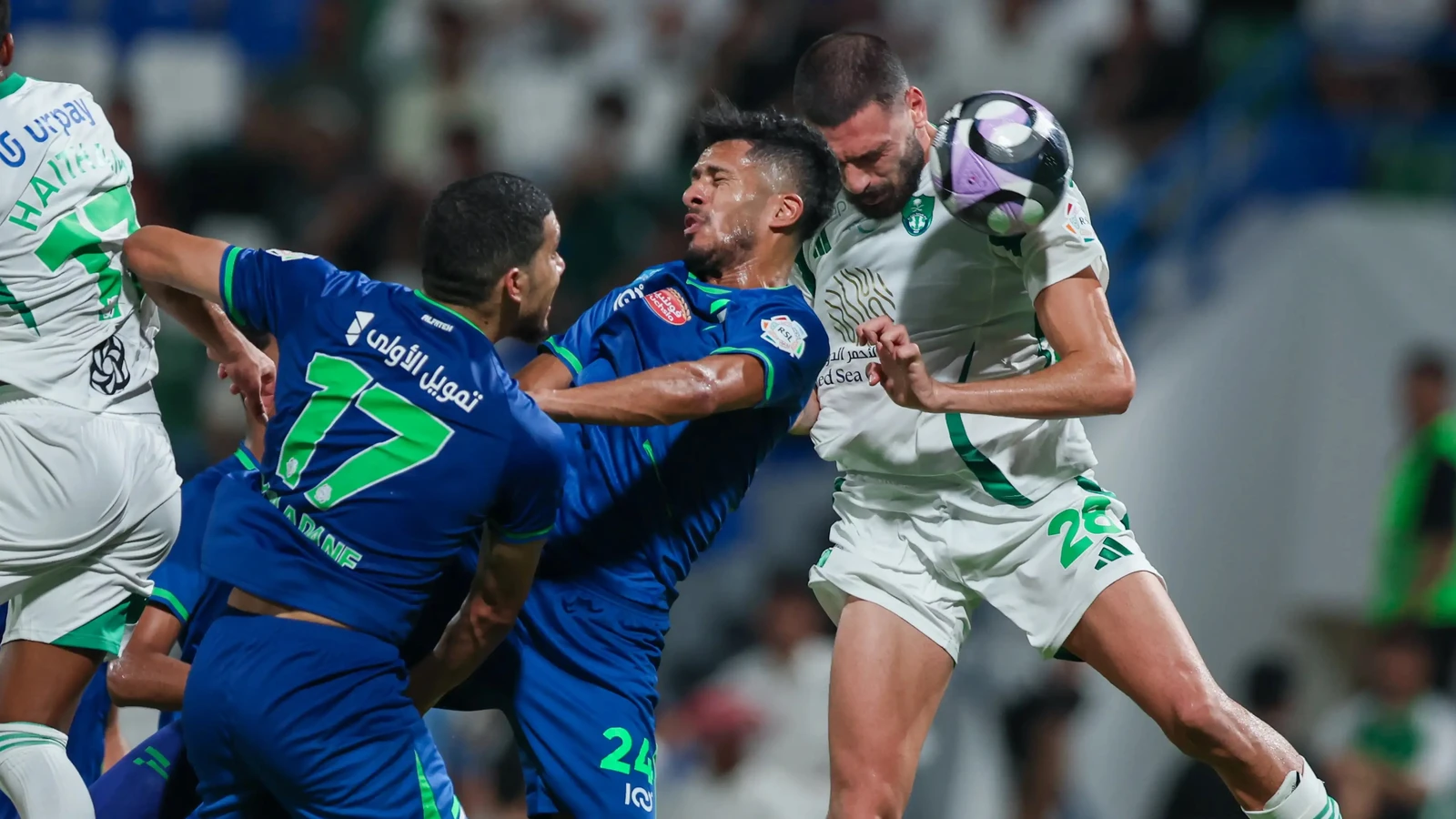 تاريخ مواجهات الفتح والأهلي في دوري المحترفين