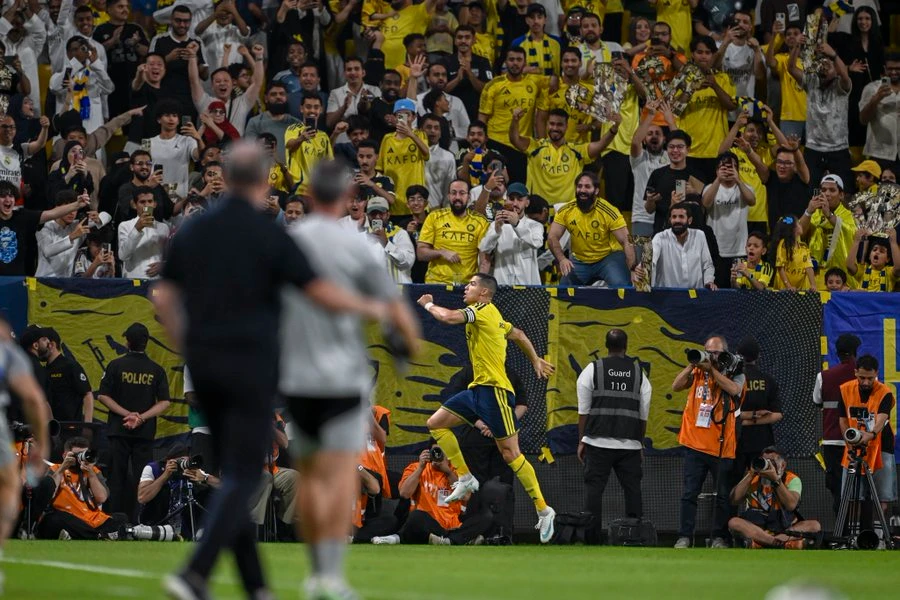 رونالدو يقود النصر إلى إنجاز تهديفي تاريخي أمام الدرعية 