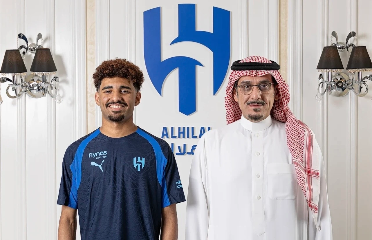 الهلال يضم دهل والعنزي رسمياً