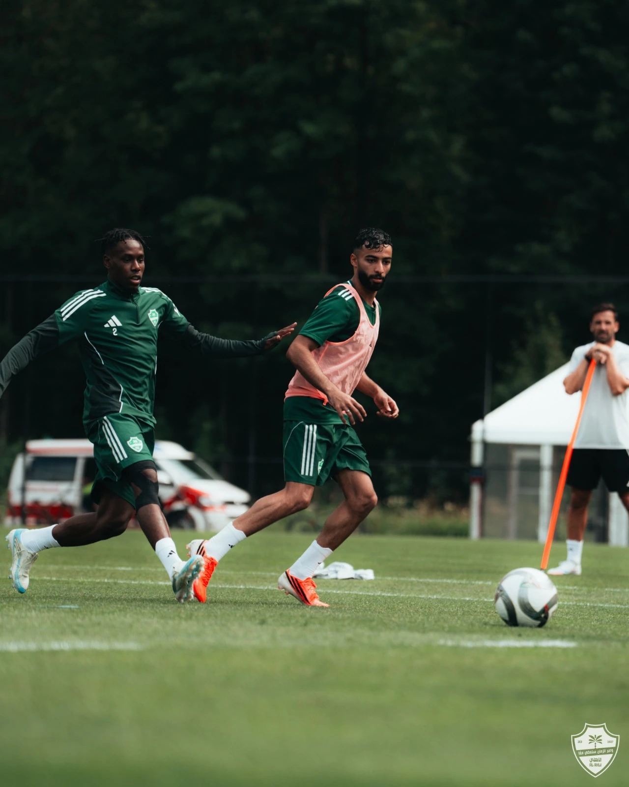    الأهلي يواصل تدريباته في معسكر النمسا   