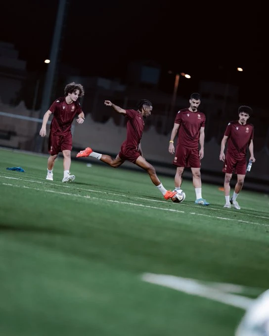 برونو لاج يختبر جاهزية نجوم الدرعية الدوليين قبل صدام النصر 