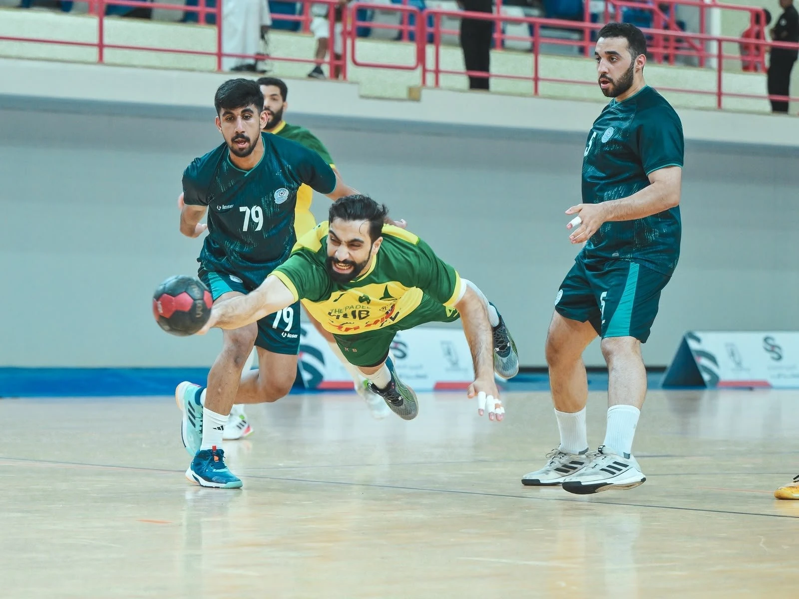 الجمعة.. 3 مواجهات في خامس جولات ممتاز اليد