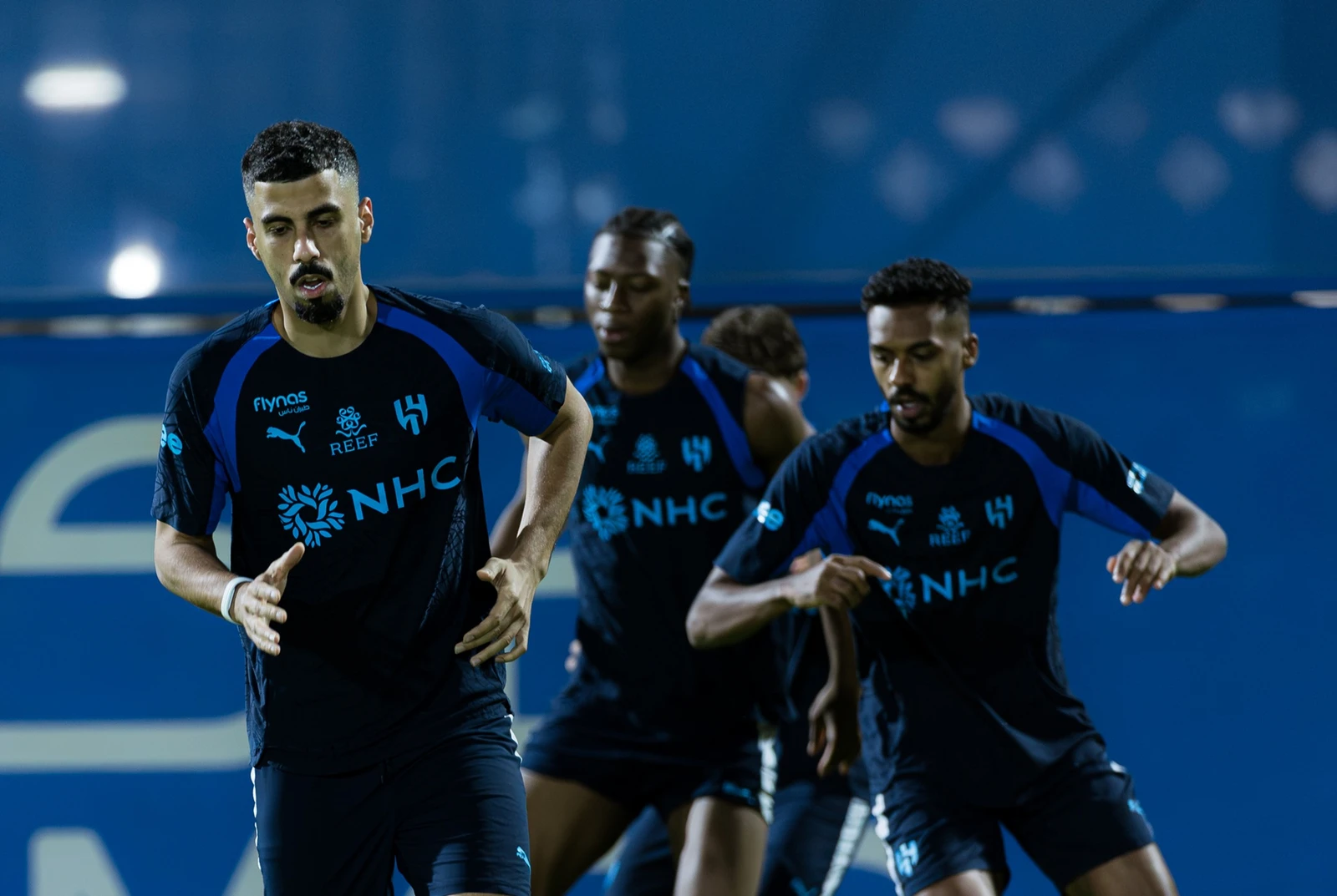 4 غيابات مؤثرة في صفوف الهلال أمام الخليج بدوري روشن