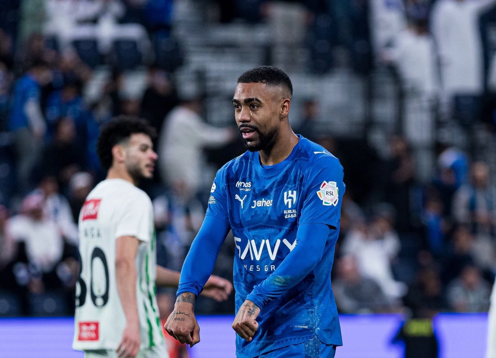 3 أندية تفاوضه ..مالكوم على أعتاب الرحيل عن الهلال