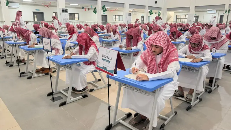 بدء الاختبارات النهائية بمدارس مكة والمدينة وجدة والطائف