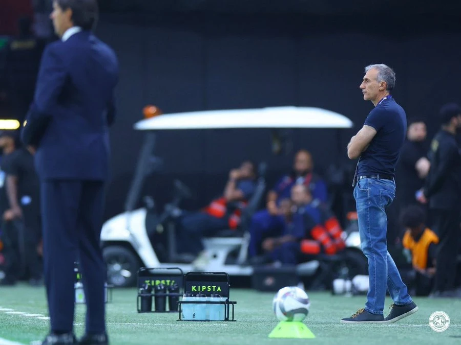 مدرب الفيصلي: الهلال استحق الفوز علينا