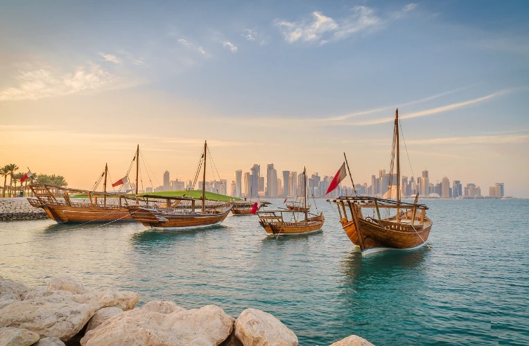 قطر تستأنف أنشطة الملاحة البحرية بشكل كامل بأثر فوري